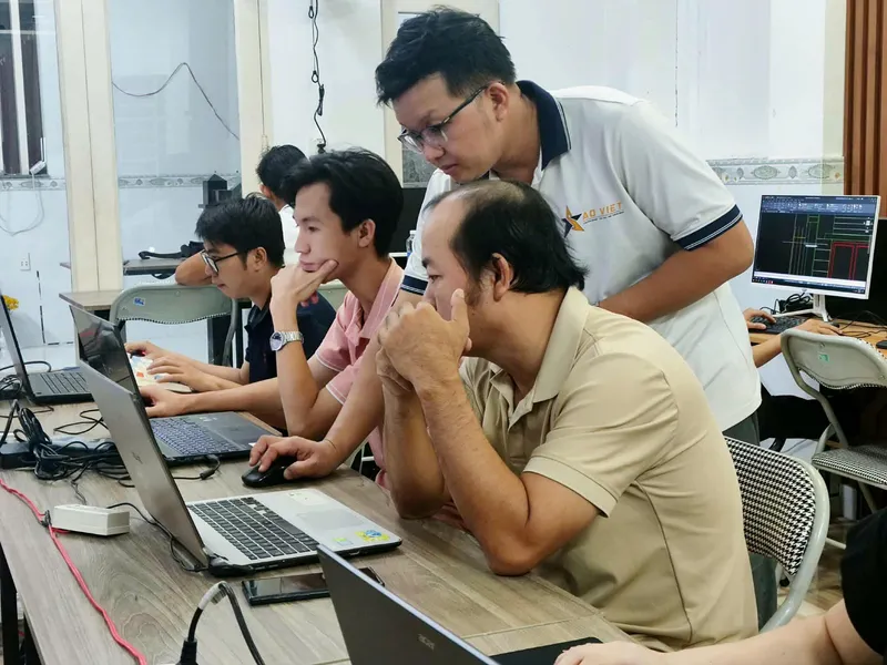 Học viên tại Trung tâm Công Nghệ AI Sao Việt Học viên tại Trung tâm Công Nghệ AI Sao Việt