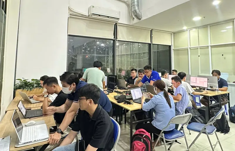 Khóa học Ứng Dụng AI Trong Chăm Sóc Khách Hàng