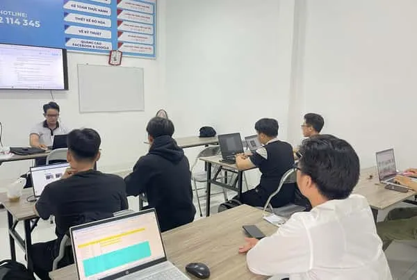 Khóa Học AI Trong Quy Trình Sản Xuất